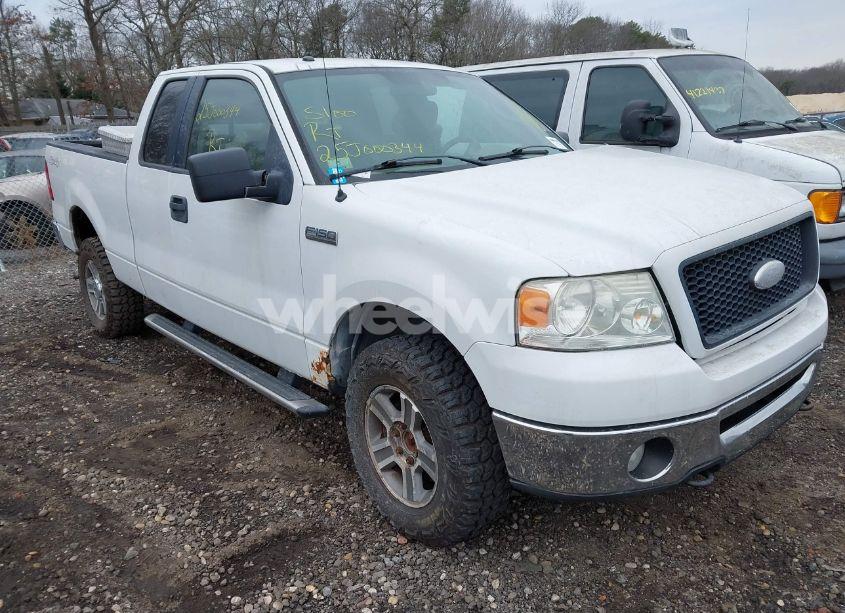 2006 Ford F-150 FX4/LARIAT/XL/XLT (VIN 1FTPX14546NA33228) main photo