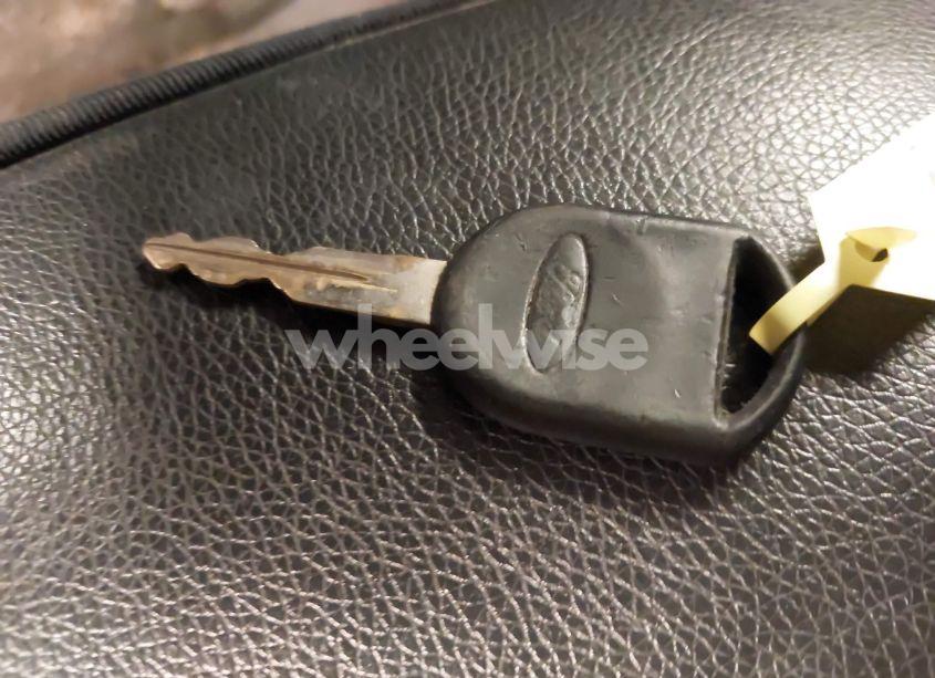 Photo 11 of 2005 Ford F-150 FX4/LARIAT/XL/XLT (VIN 1FTPX14555FA10372)