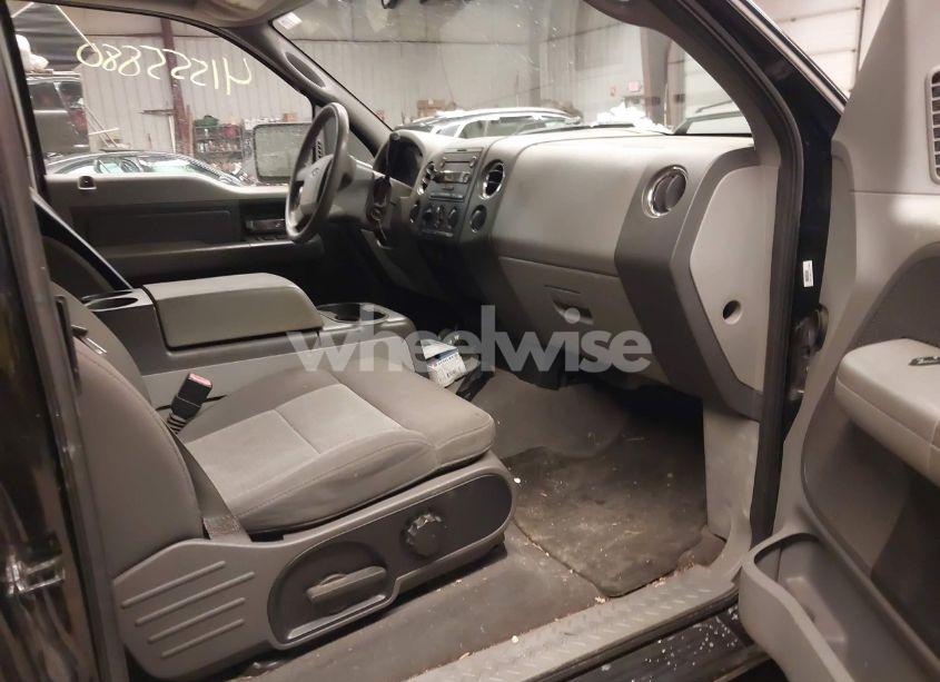 Photo 5 of 2005 Ford F-150 FX4/LARIAT/XL/XLT (VIN 1FTPX14555FA10372)