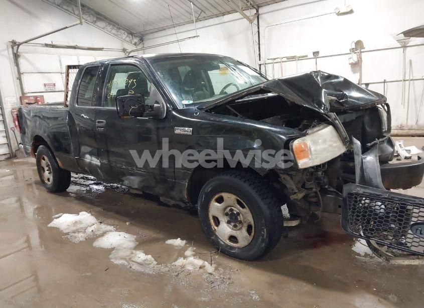 2004 Ford F-150 FX4/LARIAT/XL/XLT (VIN 1FTPX14564NA32014) main photo