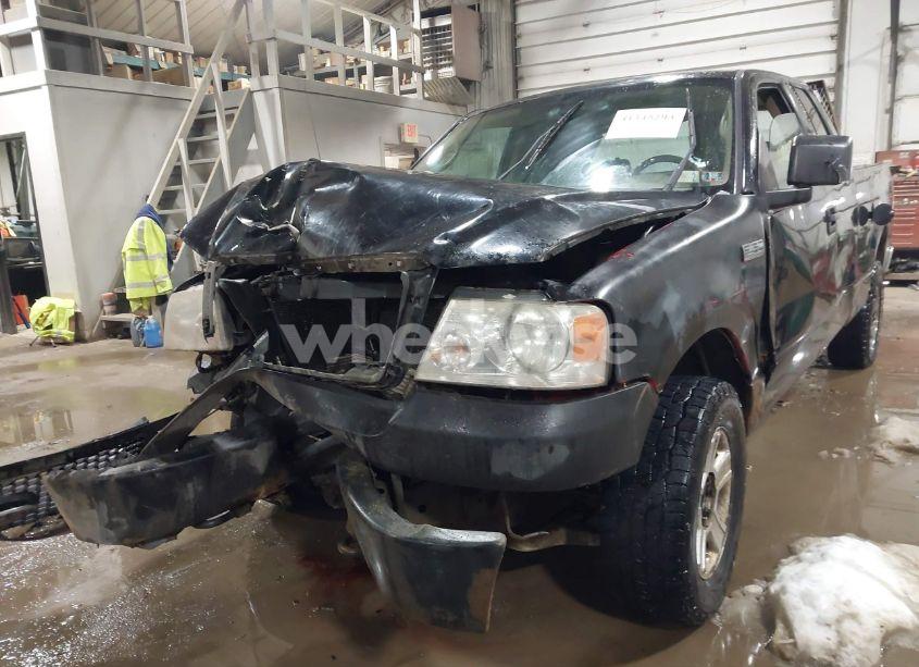 Photo 2 of 2004 Ford F-150 FX4/LARIAT/XL/XLT (VIN 1FTPX14564NA32014)