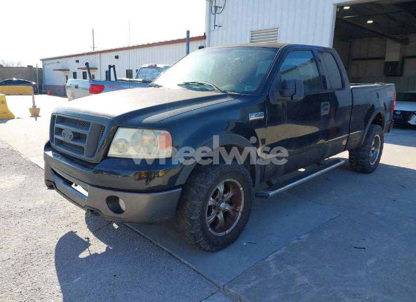Photo 2 of 2004 Ford F-150 FX4/LARIAT/XL/XLT (VIN 1FTPX14564NB07939)