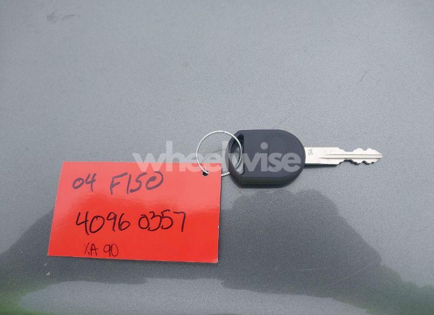 Photo 11 of 2004 Ford F-150 (VIN 1FTPX14564NB52069)