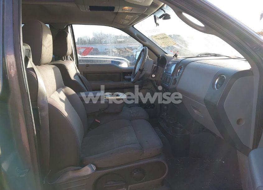 Photo 5 of 2004 Ford F-150 (VIN 1FTPX14564NB52069)