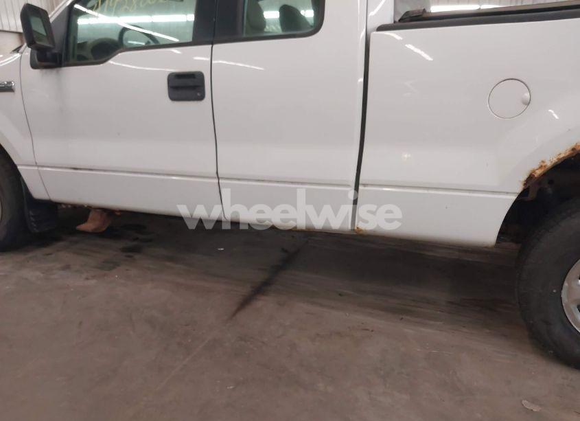 Photo 13 of 2005 Ford F-150 FX4/LARIAT/XL/XLT (VIN 1FTPX14565NA51874)