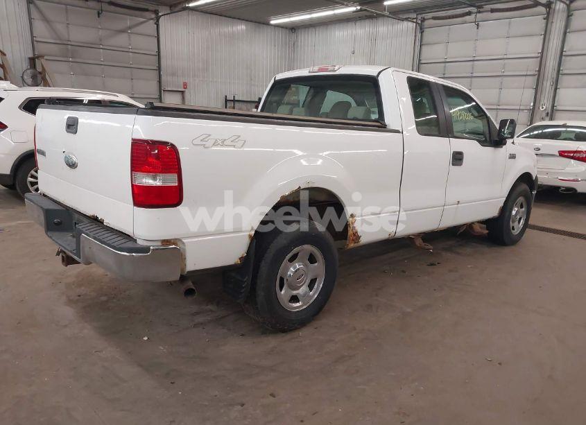 Photo 4 of 2005 Ford F-150 FX4/LARIAT/XL/XLT (VIN 1FTPX14565NA51874)