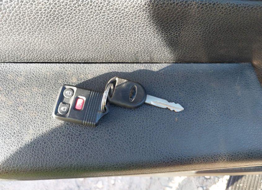 Photo 11 of 2004 Ford F-150 FX4/LARIAT/XL/XLT (VIN 1FTPX14574NA75776)