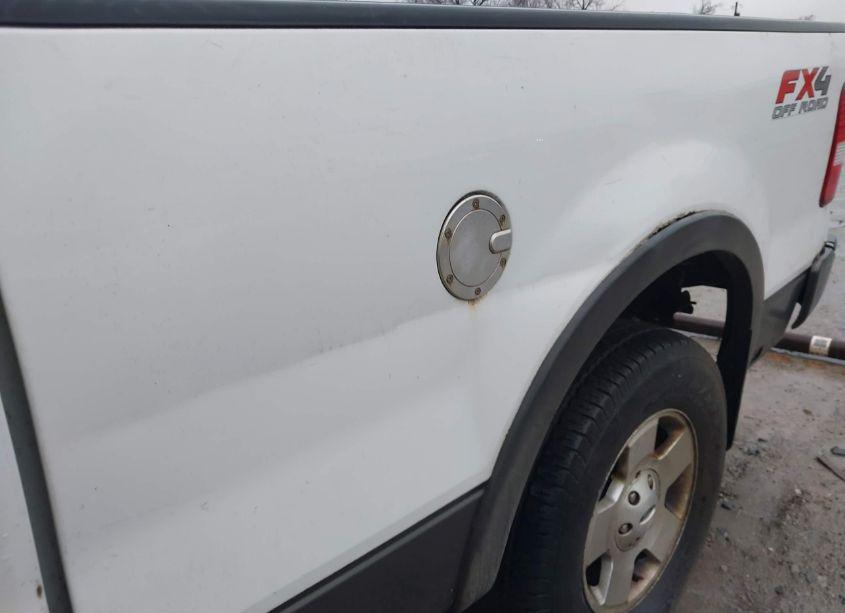 Photo 14 of 2004 Ford F-150 FX4/LARIAT/XL/XLT (VIN 1FTPX14574NC53346)