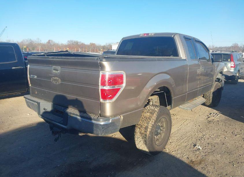 Photo 4 of 2004 Ford F-150 FX4/LARIAT/XL/XLT (VIN 1FTPX14574NC64900)