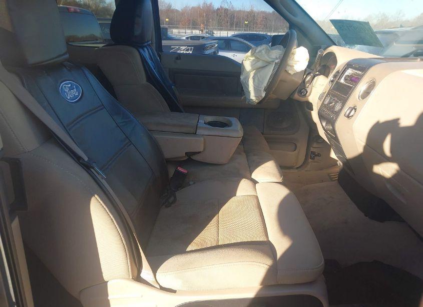 Photo 5 of 2004 Ford F-150 FX4/LARIAT/XL/XLT (VIN 1FTPX14574NC64900)