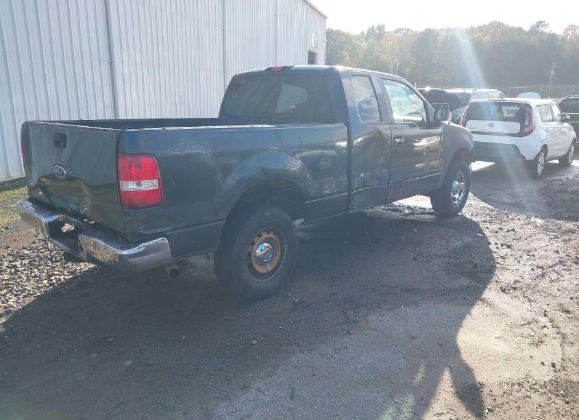 Photo 4 of 2005 Ford F-150 FX4/LARIAT/XL/XLT (VIN 1FTPX14585NA04300)