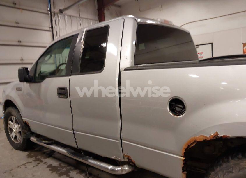 Photo 15 of 2005 Ford F-150 FX4/LARIAT/XL/XLT (VIN 1FTPX14585NA72516)