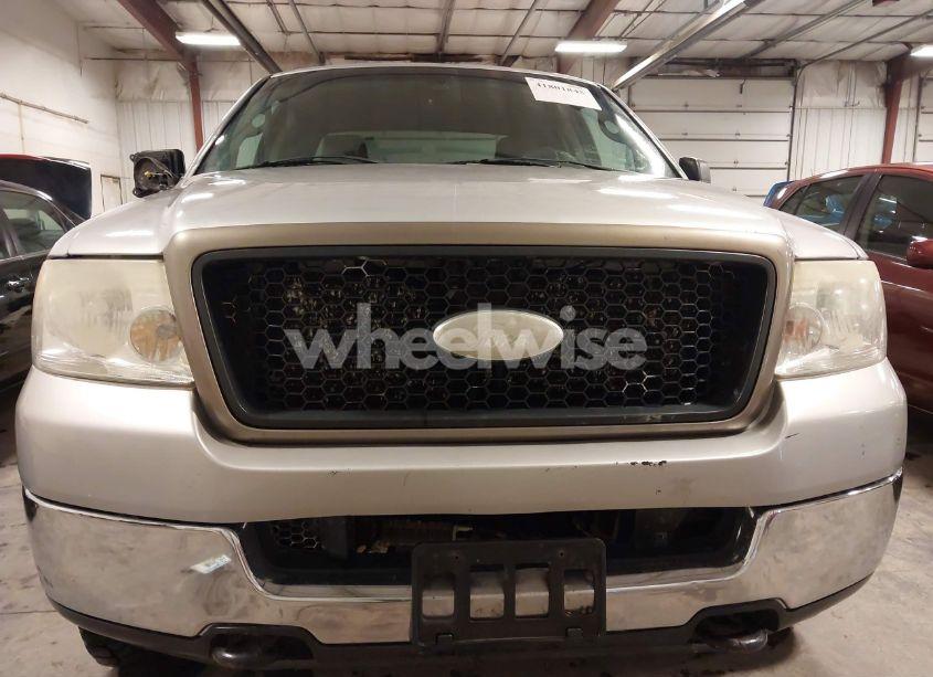 Photo 21 of 2005 Ford F-150 FX4/LARIAT/XL/XLT (VIN 1FTPX14585NA72516)