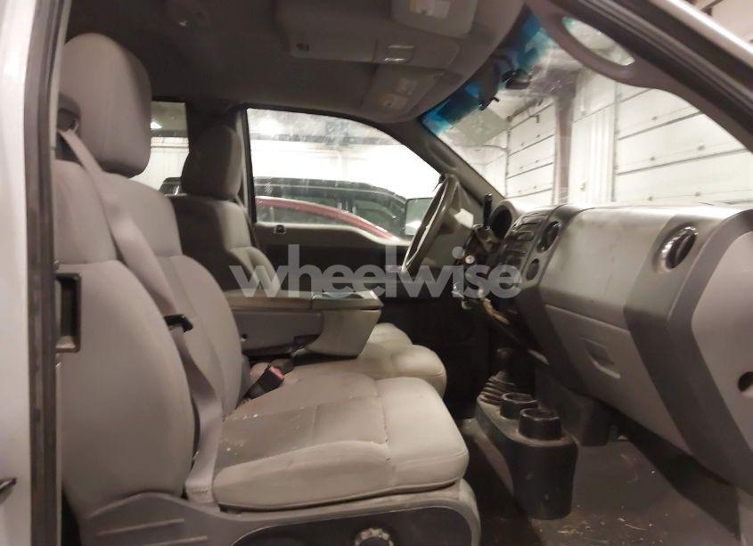 Photo 5 of 2005 Ford F-150 FX4/LARIAT/XL/XLT (VIN 1FTPX14585NA72516)