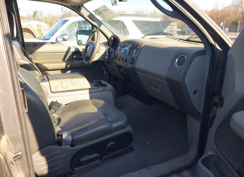 Photo 5 of 2004 Ford F-150 FX4/LARIAT/XL/XLT (VIN 1FTPX14594NA21251)