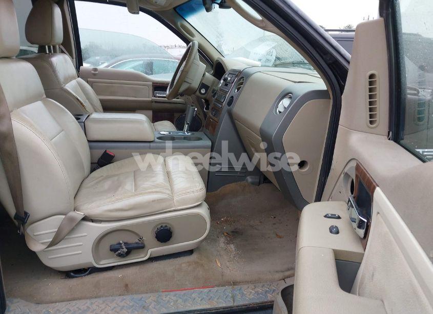 Photo 5 of 2004 Ford F-150 FX4/LARIAT/XL/XLT (VIN 1FTPX14594NC11972)