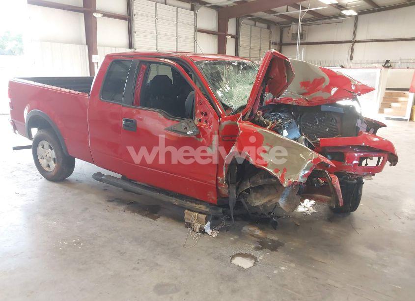 2005 Ford F-150 FX4/LARIAT/XL/XLT (VIN 1FTPX14595FB18431) main photo