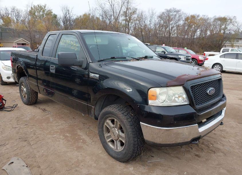 2005 Ford F-150 FX4/LARIAT/XL/XLT (VIN 1FTPX14595FB69623) main photo