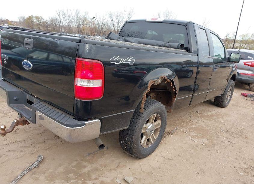 Photo 4 of 2005 Ford F-150 FX4/LARIAT/XL/XLT (VIN 1FTPX14595FB69623)