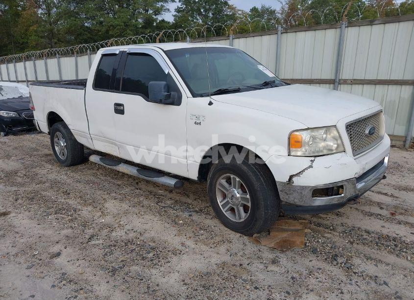 2004 Ford F-150 FX4/LARIAT/XL/XLT (VIN 1FTPX145X4FA29109) main photo