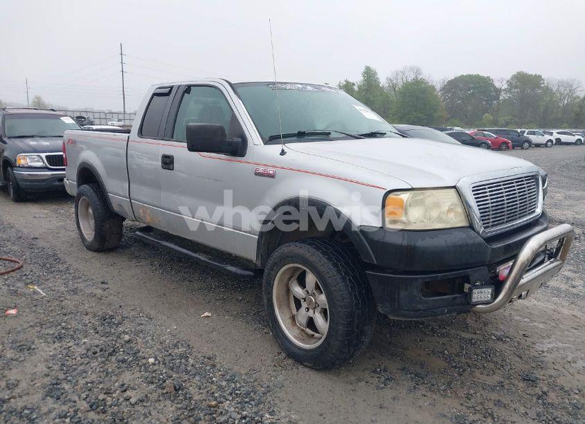2004 Ford F-150 FX4/LARIAT/XL/XLT (VIN 1FTPX145X4NA29827) main photo