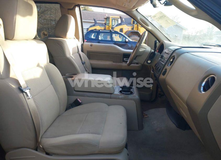 Photo 5 of 2005 Ford F-150 FX4/LARIAT/XL/XLT (VIN 1FTPX145X5FB56850)