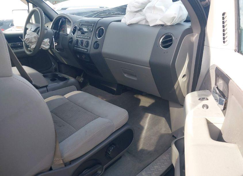 Photo 5 of 2005 Ford F-150 FX4/LARIAT/XL/XLT (VIN 1FTPX145X5NA11748)