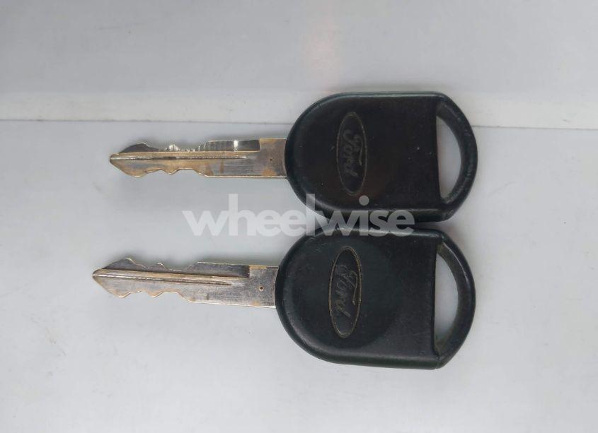 Photo 11 of 2008 Ford F-150 XLT (VIN 1FTPX145X8FC17666)