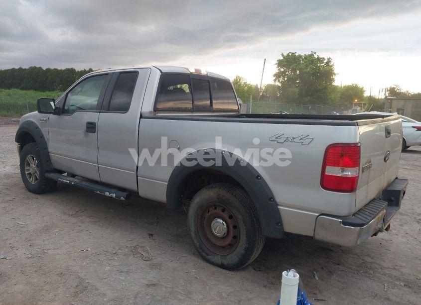 Photo 3 of 2008 Ford F-150 XLT (VIN 1FTPX145X8FC17666)