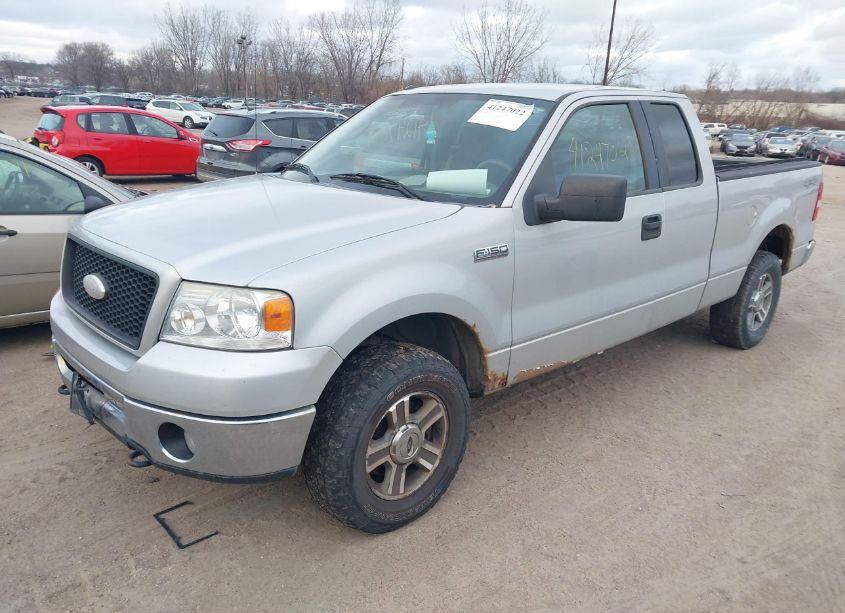 Photo 2 of 2006 Ford F-150 FX4/LARIAT/XL/XLT (VIN 1FTPX14V06NB31253)