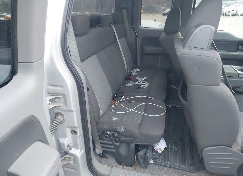 Photo 8 of 2006 Ford F-150 FX4/LARIAT/XL/XLT (VIN 1FTPX14V06NB31253)