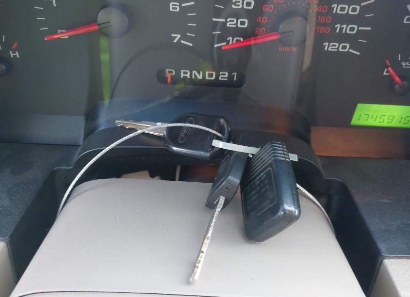 Photo 11 of 2007 Ford F-150 FX4/LARIAT/XL/XLT (VIN 1FTPX14V07FB04677)