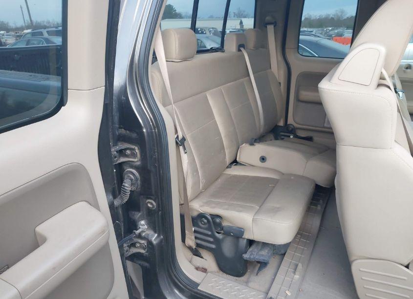 Photo 8 of 2007 Ford F-150 FX4/LARIAT/XL/XLT (VIN 1FTPX14V07FB04677)