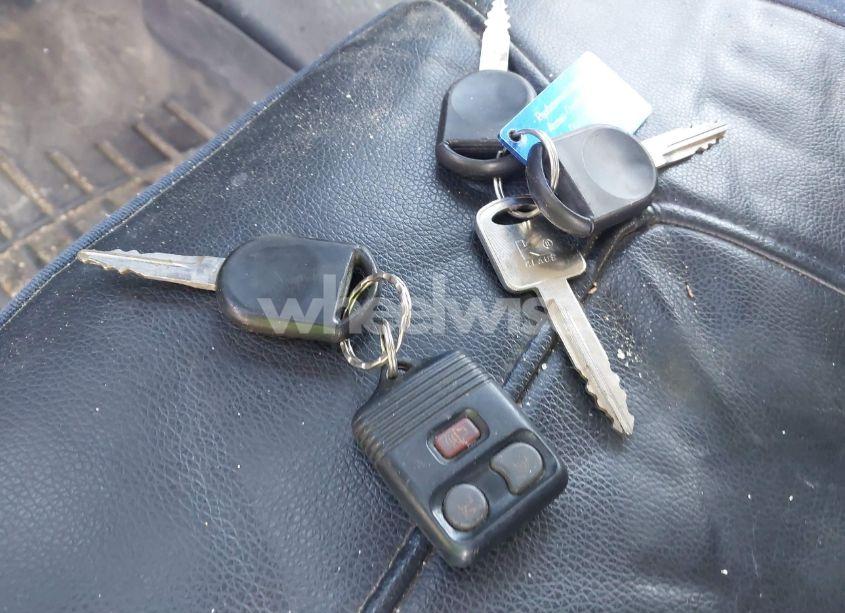 Photo 11 of 2006 Ford F-150 FX4/LARIAT/XL/XLT (VIN 1FTPX14V16KD16025)