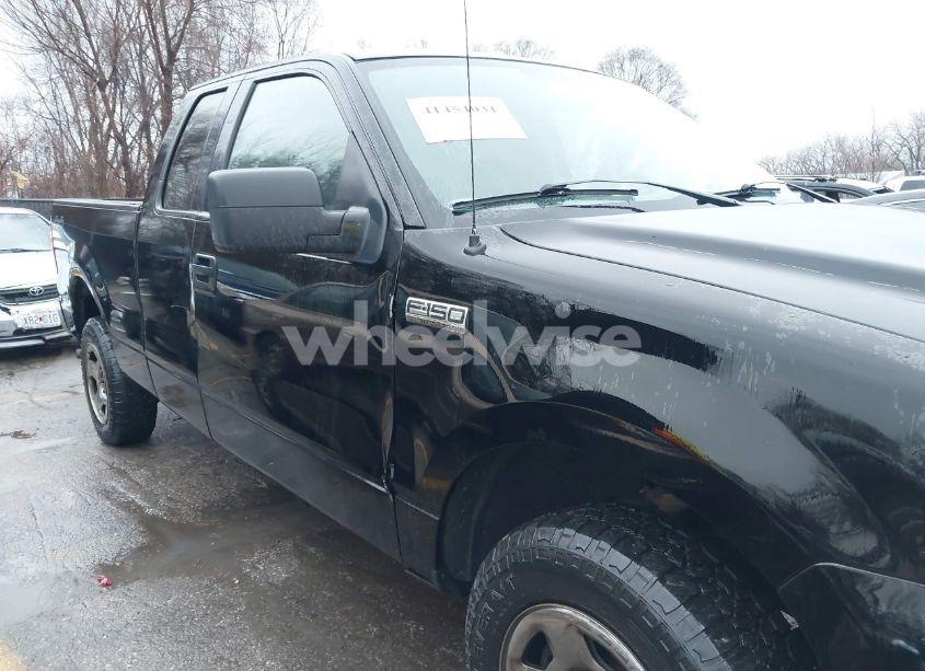 Photo 12 of 2006 Ford F-150 FX4/LARIAT/XL/XLT (VIN 1FTPX14V26KC31503)