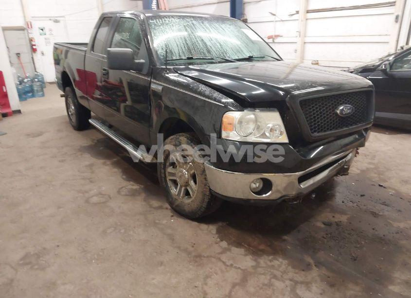 2006 Ford F-150 FX4/LARIAT/XL/XLT (VIN 1FTPX14V26NA84341) main photo