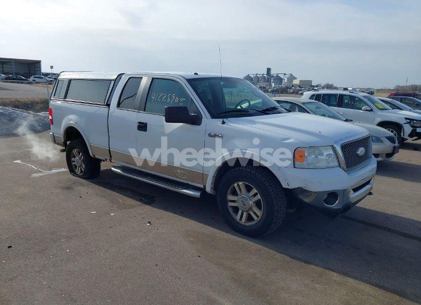 2007 Ford F-150 FX4/LARIAT/XL/XLT (VIN 1FTPX14V27NA17224) main photo