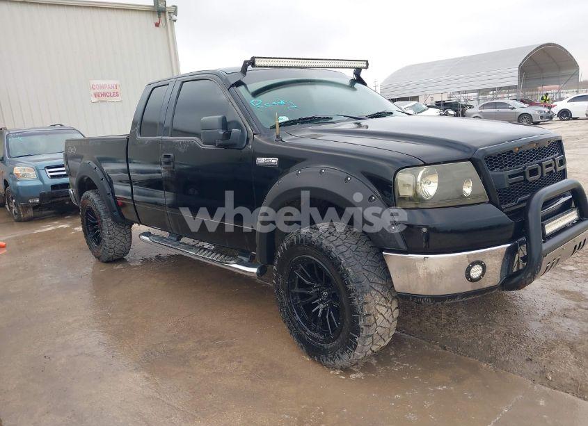 2006 Ford F-150 FX4/LARIAT/XL/XLT (VIN 1FTPX14V46KD15354) main photo