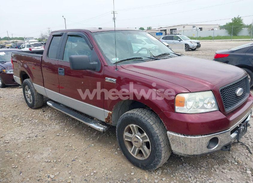 2006 Ford F-150 FX4/LARIAT/XL/XLT (VIN 1FTPX14V46NB73070) main photo
