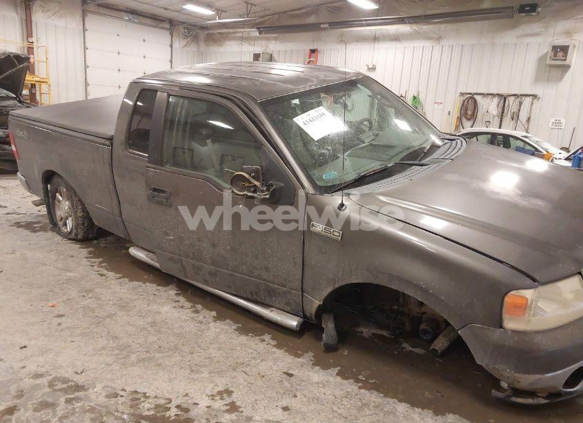 2006 Ford F-150 FX4/LARIAT/XL/XLT (VIN 1FTPX14V56FB64081) main photo