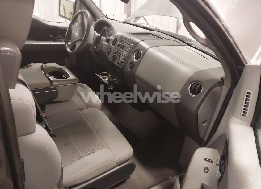 Photo 5 of 2006 Ford F-150 FX4/LARIAT/XL/XLT (VIN 1FTPX14V56FB64081)