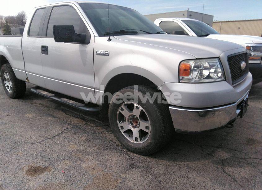 2006 Ford F-150 FX4/LARIAT/XL/XLT (VIN 1FTPX14V76NB40824) main photo