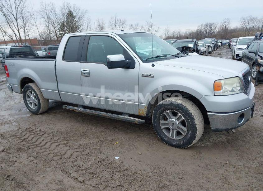 Photo 13 of 2007 Ford F-150 FX4/LARIAT/XL/XLT (VIN 1FTPX14V87FA04732)