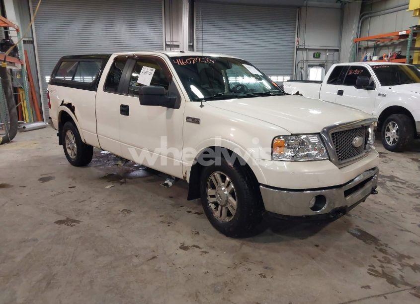 2008 Ford F-150 LARIAT (VIN 1FTPX14VX8FB94213) main photo