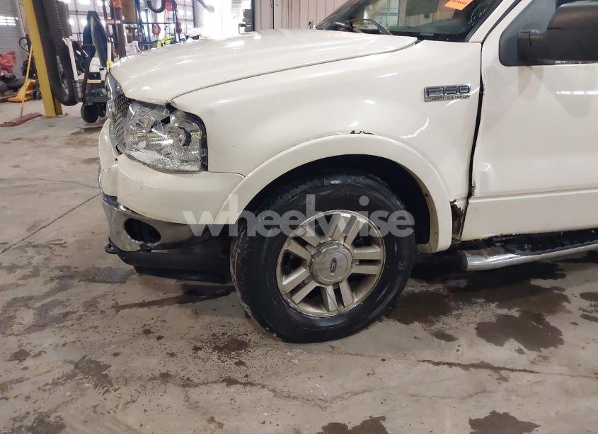 Photo 17 of 2008 Ford F-150 LARIAT (VIN 1FTPX14VX8FB94213)