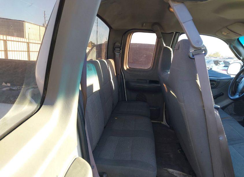 Photo 8 of 2002 Ford F-150 LARIAT/XL/XLT (VIN 1FTPX17L92NB49660)