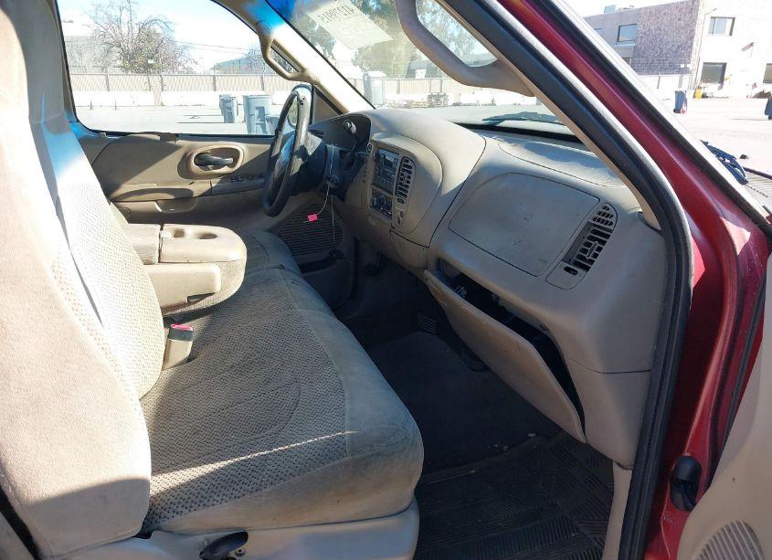 Photo 5 of 2000 Ford F-150 LARIAT/WORK SERIES/XL/XLT (VIN 1FTPX17L9YKA64098)