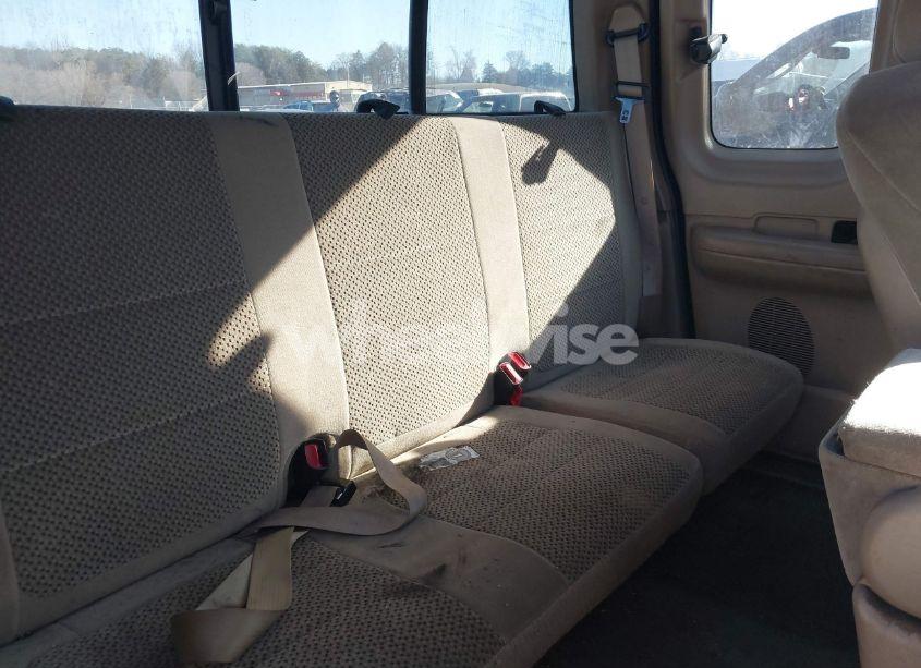 Photo 8 of 2002 Ford F-150 LARIAT/XL/XLT (VIN 1FTPX18L22NA86450)