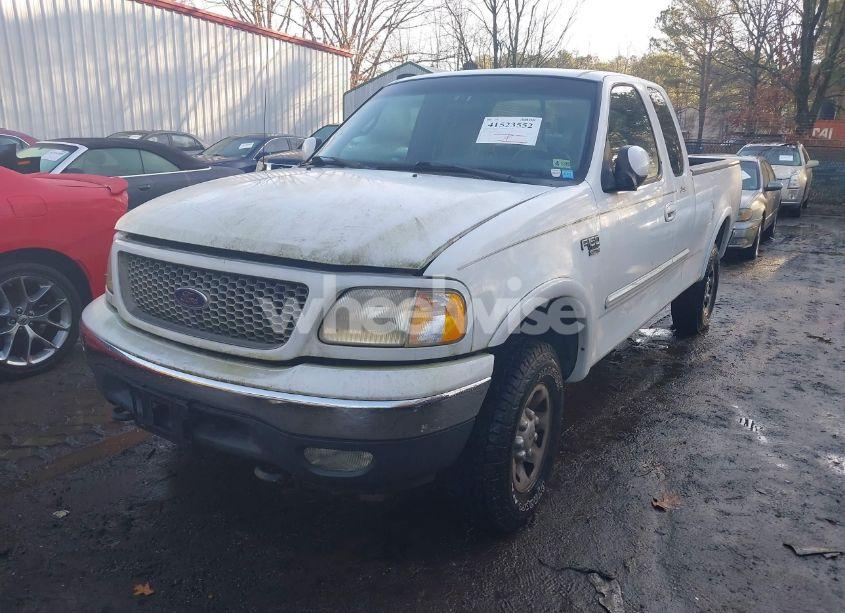 Photo 2 of 2000 Ford F-150 LARIAT/WORK SERIES/XL/XLT (VIN 1FTPX18L2YNB41956)