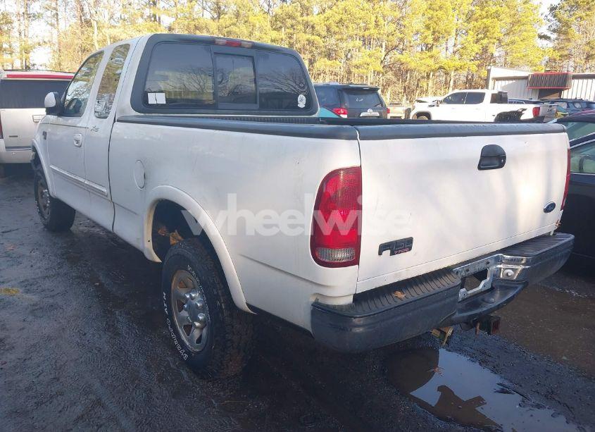 Photo 3 of 2000 Ford F-150 LARIAT/WORK SERIES/XL/XLT (VIN 1FTPX18L2YNB41956)